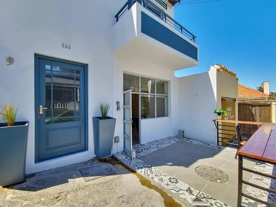 Cosy B&B At The Foothills Of Table Mountain-Secure Cape Town