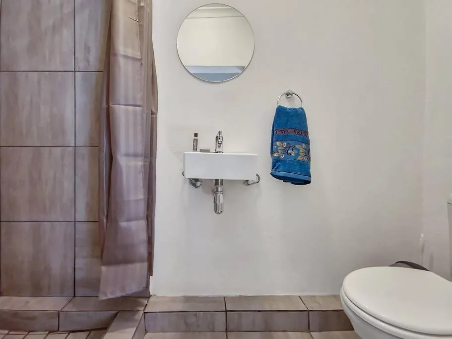 Inn Cosy B&B At The Foothills Of Table Mountain-Secure Cape Town South Africa